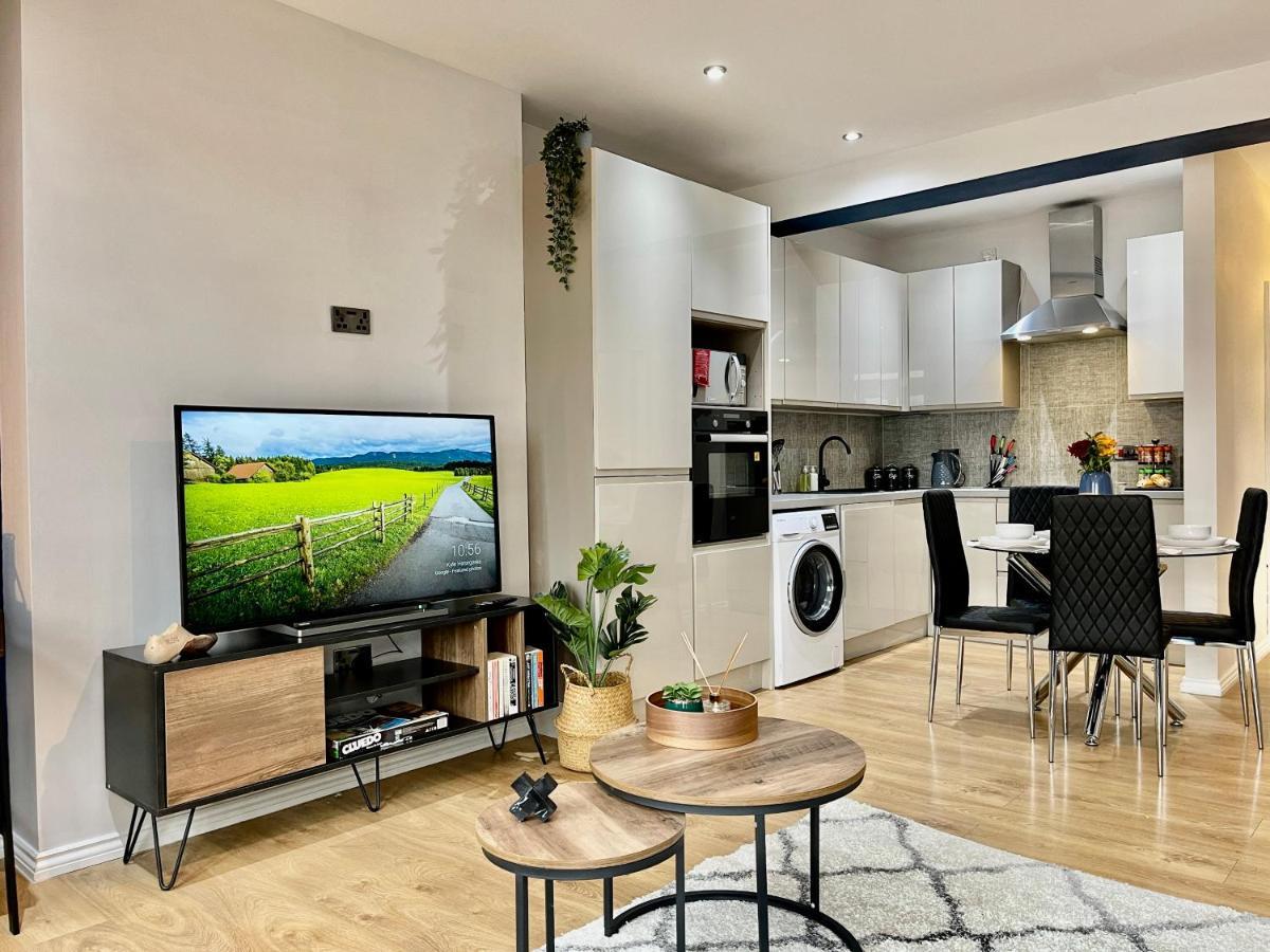 City Centre Gem In Southend Near The Beach, Station And Parking Apartment Exterior photo